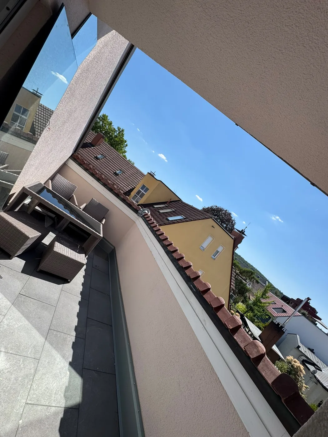 Dachterrasse mit Blick über Marktheidenfeld